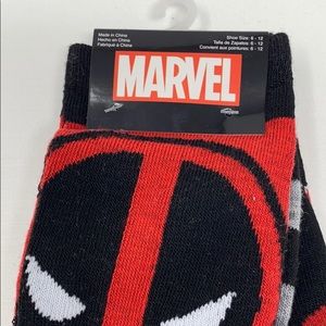 MARVEL DEADPOOL TWO PAIR SOX